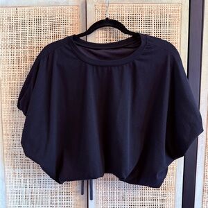 Bubble hem crop top.